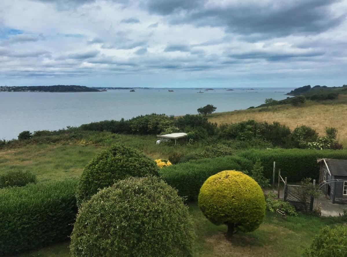 Kermartin - Maison De Famille Avec Vue Sur La Baie De Morlaix Plouézocʼh Zewnętrze zdjęcie